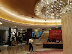 -南京双门楼宾馆(盐仓桥地铁站阅江楼店)