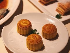 奶皇月饼-利苑酒家(宜安广场店)