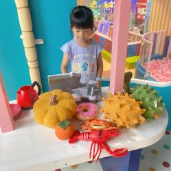 -LuckyStar幸运星家庭娱乐中心(东莞国贸店)