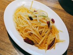 酸辣土豆丝-老头儿油爆虾(胜利河美食街店)