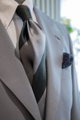 -优刻西服西装定制(金轮国际广场店)