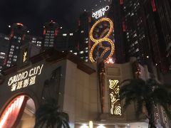 -影汇之星8字形摩天轮