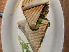 墨西哥烤牛肉芝士夹饼-玛格萝妮(汇智国际商业中心店)