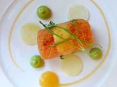 鲑鱼肉卷-The Ritz Restaurant