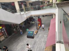 -金轮星光名座生活广场