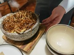 葱烧澳洲牛扒配石锅饭-酒池星座(深圳湾后海汇店)