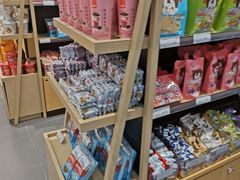 零售区-良品铺子(马鞍山万达广场店)
