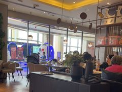 大堂-必胜客(东部星悦天地店)