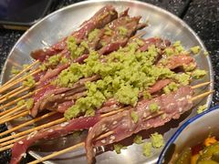 -何妹湿辣牛肉·粤式烧烤砂煲(桂雅路店)