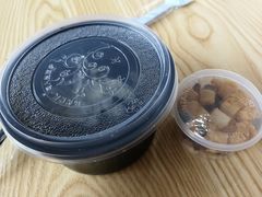 -蜜蜂小象·榴莲千层蛋糕(时代汇11栋店)