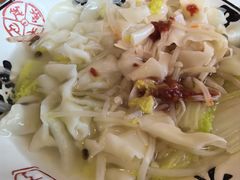 -怡咖啡海鲜自助餐厅(浦东香格里拉店)
