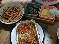 -怪噜范·老贵阳街头名小吃(数博万达店)