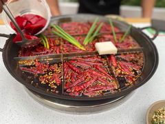 -正贰捌经重庆老火锅(建设路店)