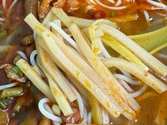 -忆螺巷螺蛳粉(步行街小巷店)