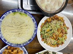 -雪琴面馆富安特色鱼汤面(城中花园店)