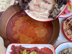 -毛辣果·贵州红酸汤牛肉火锅(西单店)