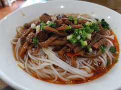 红烧肉粉-一品香粉馆(官黎路店)