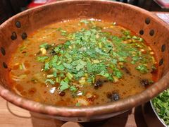 -成都你六姐·牛肉冒菜(信泰中心商场店)