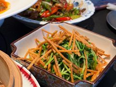 徐州馓子炒豆苗-锦荟JINHUI·浙江小馆(上海荟聚店)