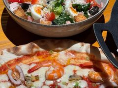 -JINNS锦时 steak&pizza(浸信会礼拜堂旧址店)