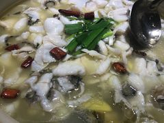 -真味酸菜鱼·炭火牛蛙