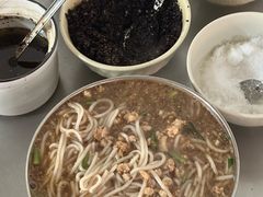 -正宗杨记普洱酸醋米线(总店)