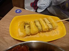 -BHC炸鸡(明洞总店)