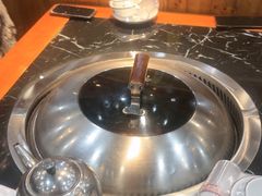 -袁小二大东北铁锅炖(吉祥村总部)