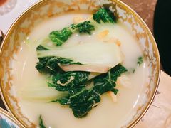 上汤奶白菜-海派悦庭·海胆烧麦·新融合菜(凯德广场店)