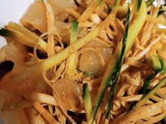 -阿里巴巴海鲜烧烤家常菜(黄岛店)