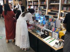 -覔书店(壹方城店)