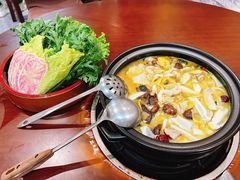 -菌之家·专业纯野生菌火锅·特色炒菌
