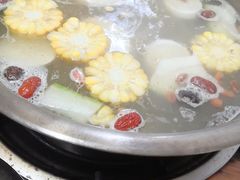 -周良天山牛杂城(天山路总店)