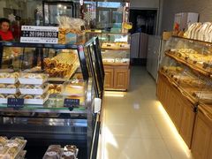 -鲍师傅糕点(大沽南路店)