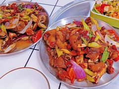 -喜悦小串丹东小黄牛海鲜烧烤大排档(民主广场店)