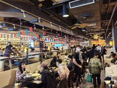 大堂-大头虾越式风味餐厅(光明广场店)