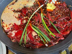 -黄潇洒老火锅(九眼桥宏济巷店)