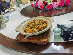 -鄱阳湖·江西小炒·瓦罐煨汤(五道口店)