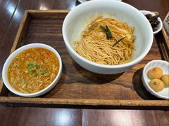 -蟹上黄·蟹黄面·江南糖水(人民广场店)