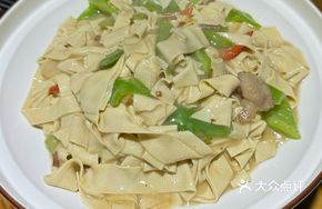 Stir-Fried Tofu Skin