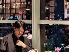 -云厨·高空西餐厅(成都瑯珀·凯悦臻选酒店)