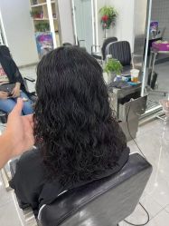 -Coo Hair salon