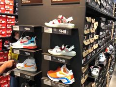 -NIKE上海青浦优选体验店