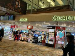 -COSMETICS & PERFUMES BY SHILLA(樟宜机场店)