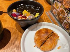 玫瑰鲜花饼-云海肴云南菜(正大广场店)