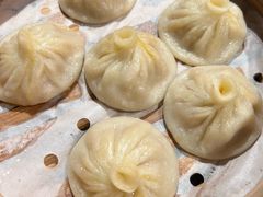 李犟大蟹黄包-李犟大爆鳝面·手工蟹黄包(湖滨西湖店)