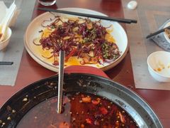 -粤尚腾香居中餐厅(首都机场希尔顿店)