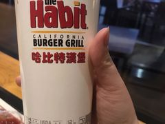 -The Habit Burger Grill 哈比特汉堡(爱琴海店)