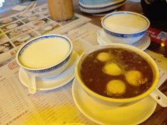 -周大娘牛乳(旧寨古村总店)