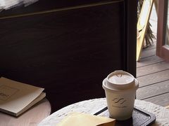 -三川coffee(南头古城店)